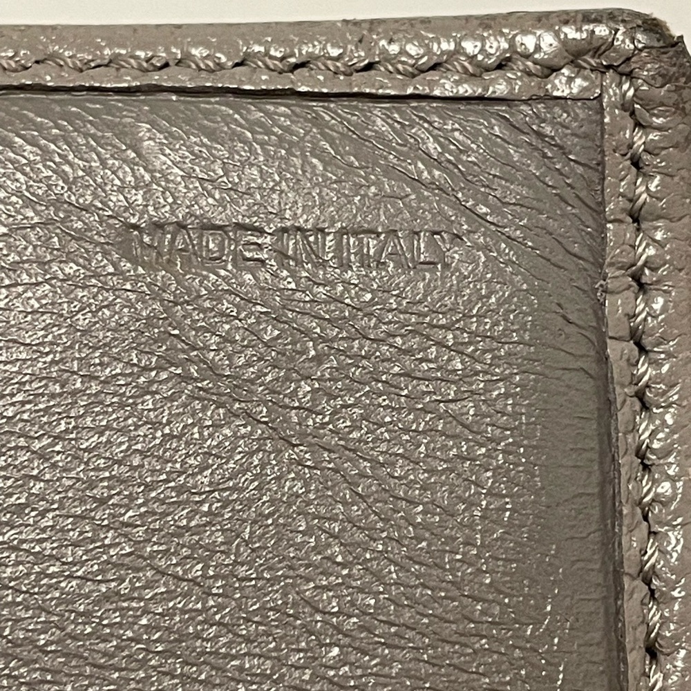 COPY - Fendi authentic Continental wallet with removable chain - Picture 10 of 15